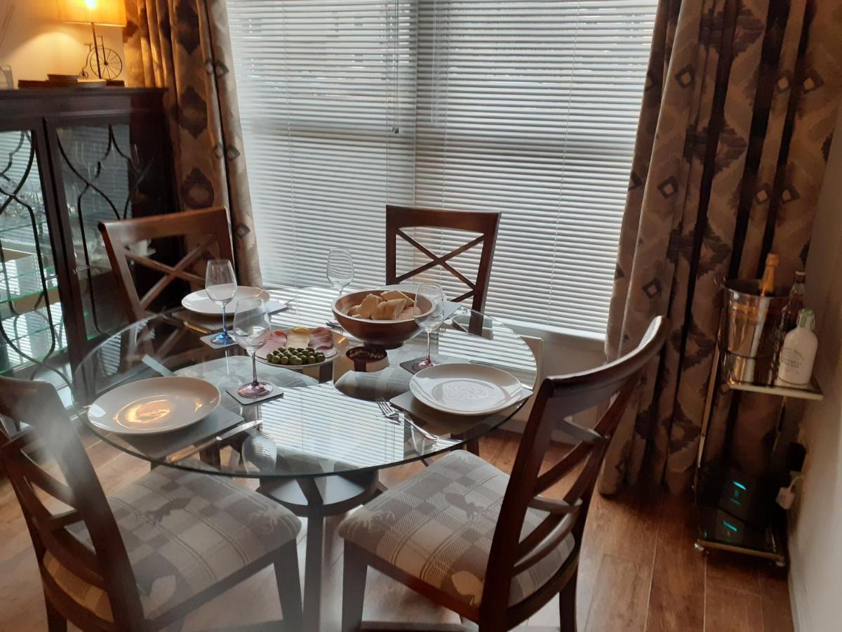 Bishops Park Apartment インヴァネス エクステリア 写真