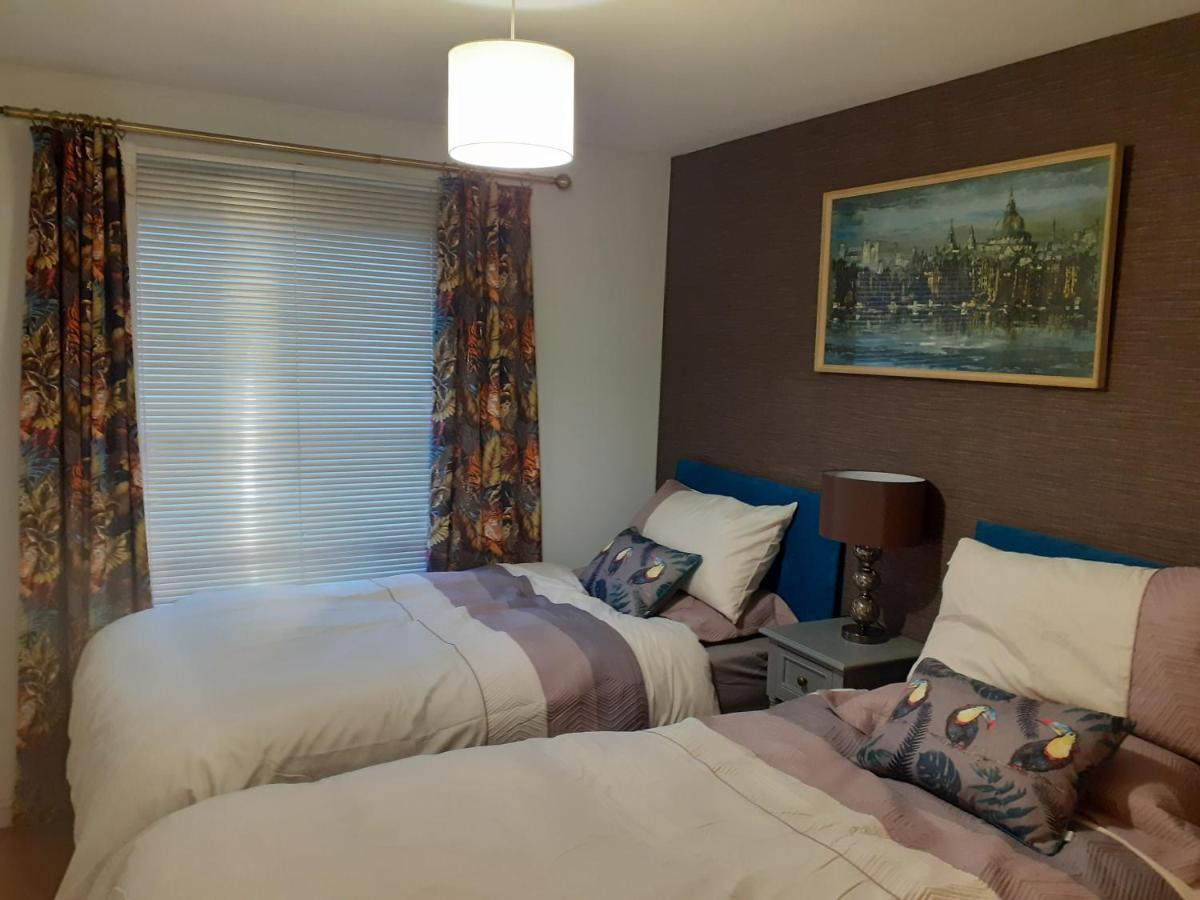 Bishops Park Apartment インヴァネス エクステリア 写真